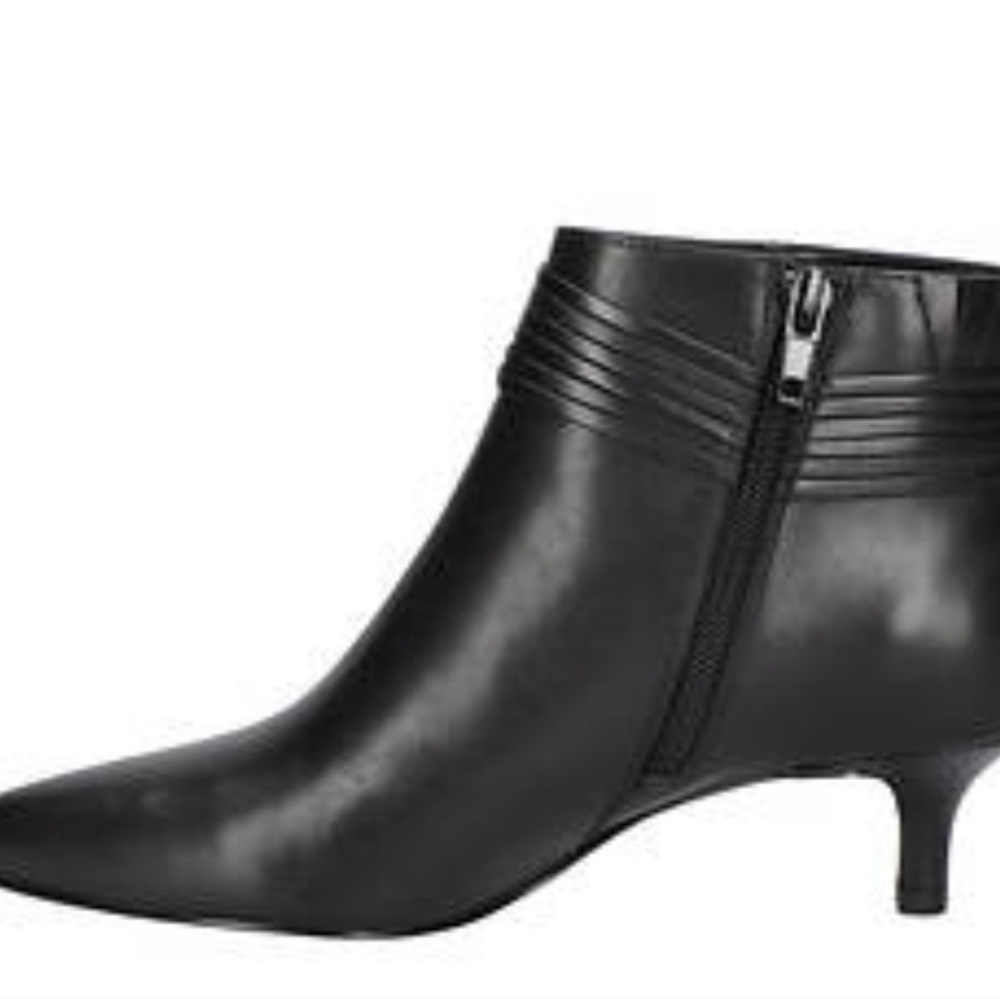 Women's Leather kitten heal fall boots